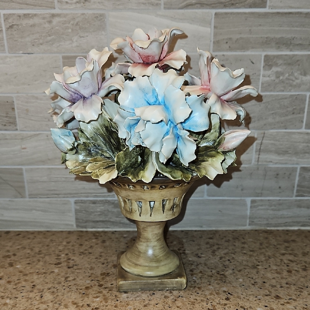 Italy Capodimonte Urn Flowers Vintage Large